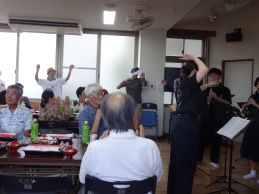 しゅうらくまわりさん