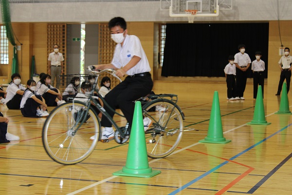 自転車基礎動作